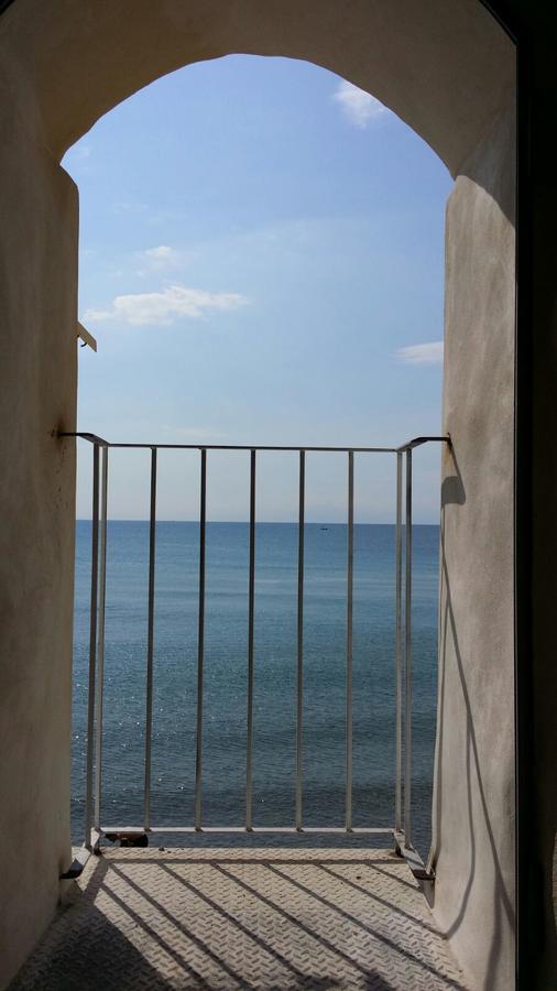 Balcone Sulla Spiaggia Cefalù Eksteriør bilde
